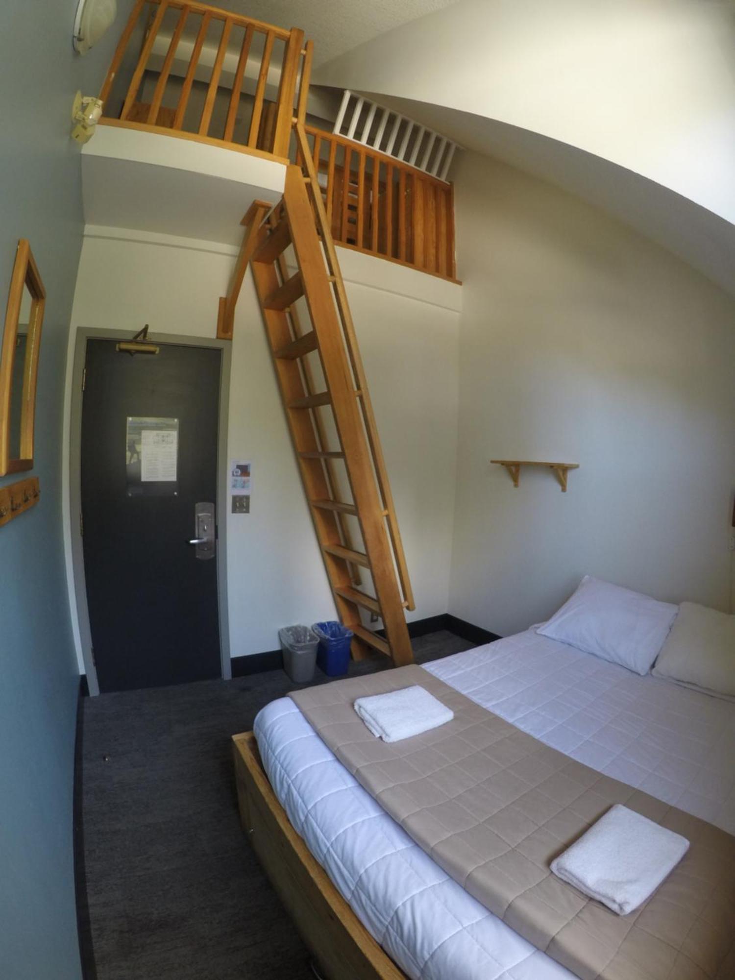 Hi Lake Louise Alpine Centre - Hostel Exteriér fotografie